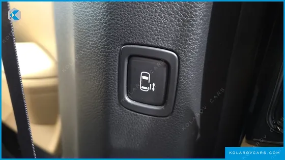 KIA CARNIVAL DIESEL 9-SEATER PRESTIGE