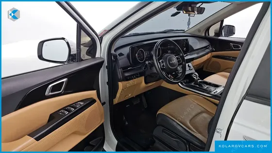 KIA CARNIVAL DIESEL 9-SEATER PRESTIGE