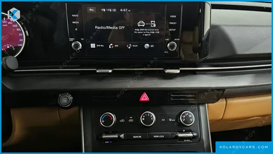 KIA CARNIVAL DIESEL 9-SEATER PRESTIGE
