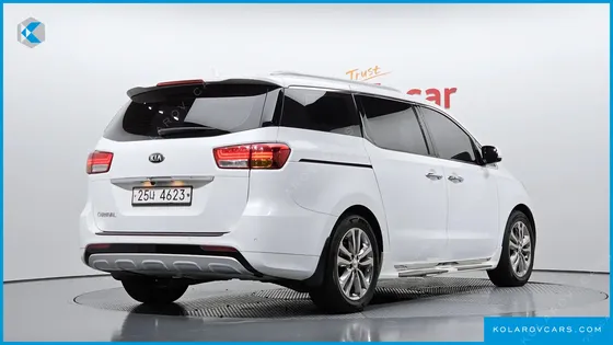 KIA CARNIVAL 9-SEATER PRESTIGE