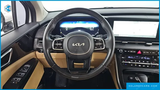 KIA CARNIVAL DIESEL 9-SEATER PRESTIGE