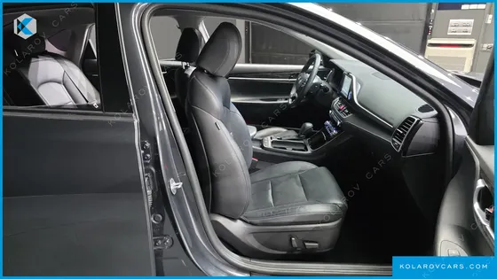 HYUNDAI GRANDEUR 2.4 PREMIUM