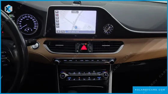 HYUNDAI GRANDEUR 3.3 CELEBRITY