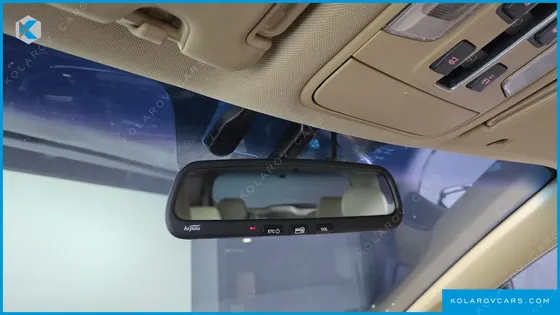 KIA CARNIVAL 9-SEATER PRESTIGE