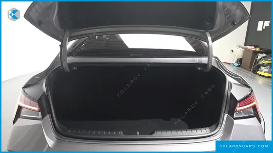 HYUNDAI ELANTRA (AVANTE) 1.6