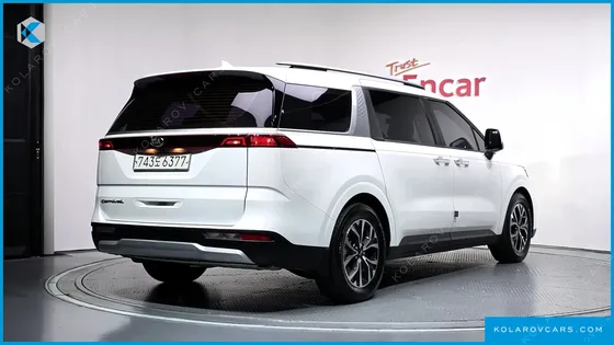 KIA CARNIVAL DIESEL 11-SEATER PRESTIGE