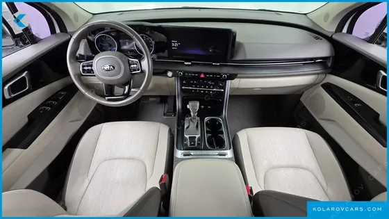 KIA CARNIVAL DIESEL 11-SEATER PRESTIGE