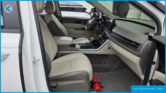 KIA CARNIVAL DIESEL 11-SEATER PRESTIGE