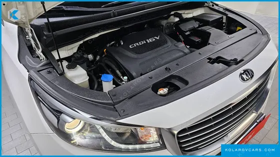 KIA CARNIVAL 9-SEATER HI-LIMOUSINE
