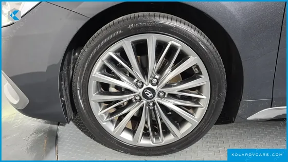 HYUNDAI GRANDEUR 3.0 EXCLUSIVE