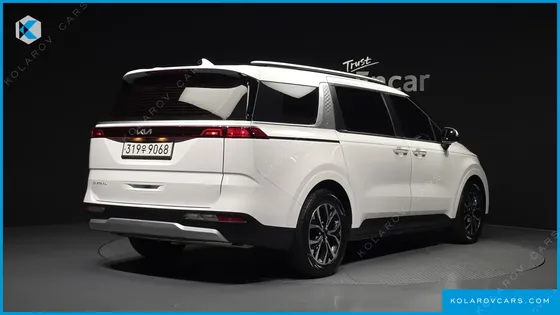 KIA CARNIVAL DIESEL 9-SEATER PRESTIGE