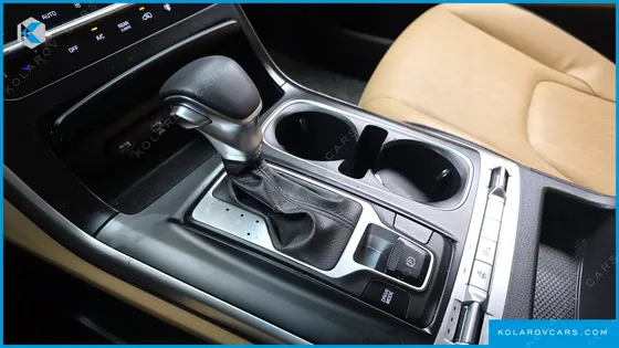 KIA CARNIVAL DIESEL 9-SEATER PRESTIGE
