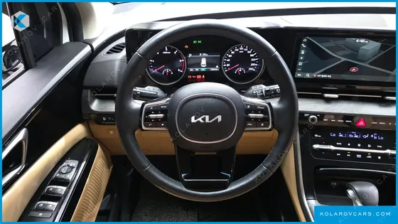 KIA CARNIVAL DIESEL 9-SEATER PRESTIGE