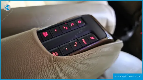 KIA CARNIVAL 9-SEATER HI-LIMOUSINE