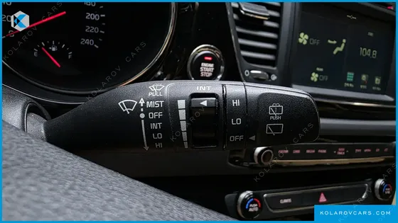 KIA CARNIVAL 9-SEATER HI-LIMOUSINE