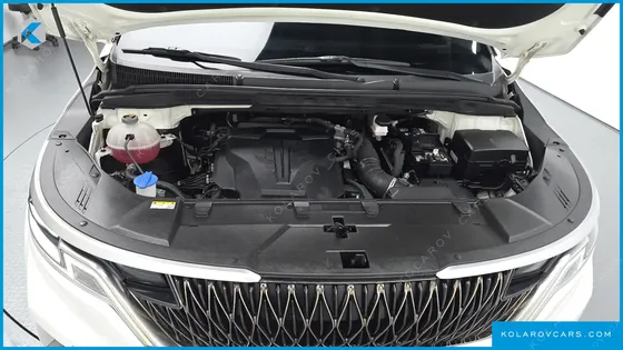 KIA CARNIVAL GASOLINE 9-SEATER PRESTIGE