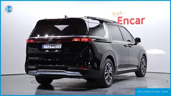 KIA CARNIVAL DIESEL 9-SEATER NOBLESSE