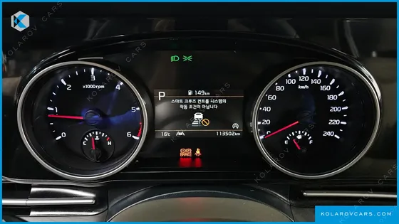 KIA CARNIVAL DIESEL 9-SEATER NOBLESSE