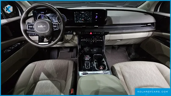 KIA CARNIVAL DIESEL 9-SEATER NOBLESSE