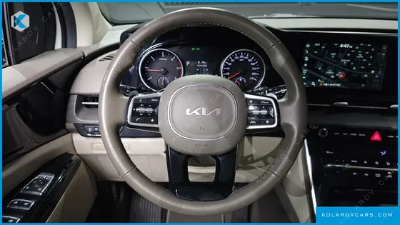 KIA CARNIVAL DIESEL 9-SEATER NOBLESSE