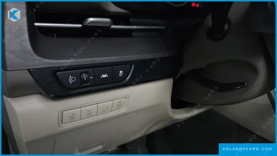 KIA CARNIVAL DIESEL 9-SEATER NOBLESSE