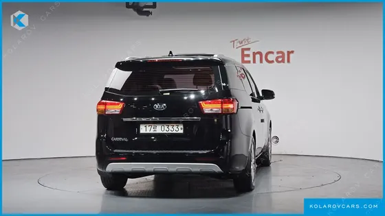 KIA CARNIVAL 9-SEATER PRESTIGE