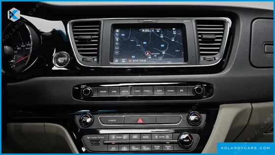 KIA CARNIVAL 9-SEATER PRESTIGE