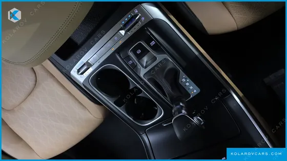 KIA CARNIVAL DIESEL 9-SEATER PRESTIGE