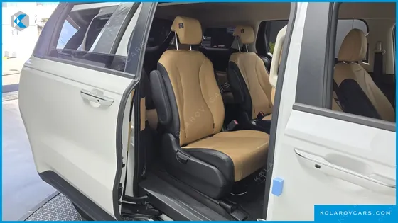 KIA CARNIVAL DIESEL 9-SEATER PRESTIGE