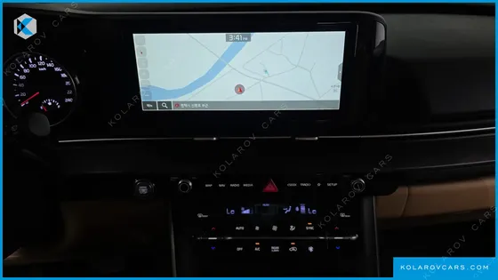 KIA CARNIVAL DIESEL 9-SEATER PRESTIGE