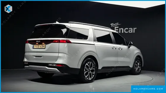 KIA CARNIVAL DIESEL 9-SEATER PRESTIGE