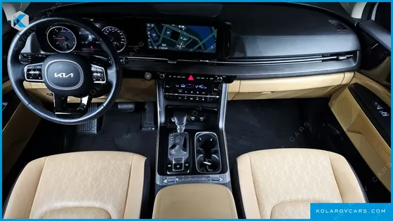 KIA CARNIVAL DIESEL 9-SEATER PRESTIGE