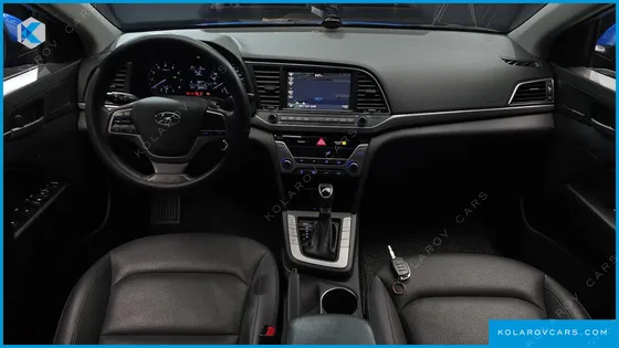 HYUNDAI ELANTRA (AVANTE) 1.6 GDI SMART