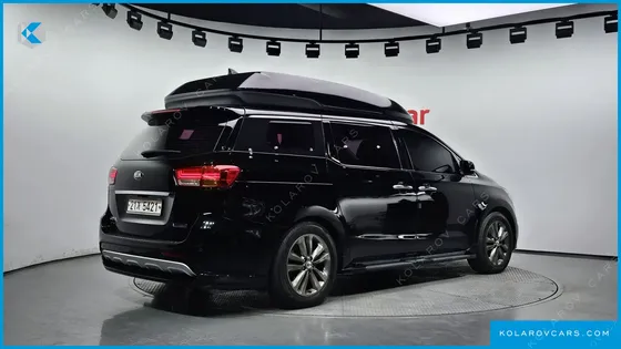 KIA CARNIVAL 9-SEATER HI-LIMOUSINE