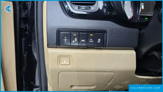 KIA CARNIVAL 9-SEATER HI-LIMOUSINE