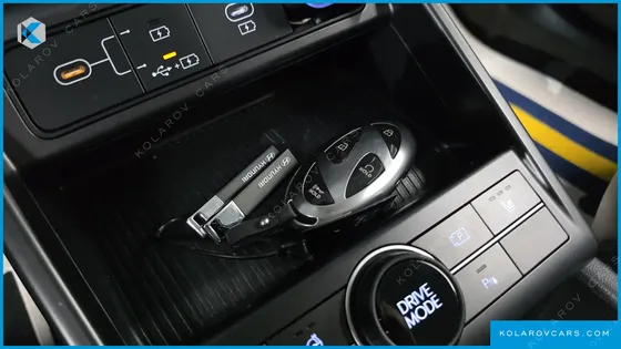 HYUNDAI KONA GASOLINE 1.6 TURBO 2WD
