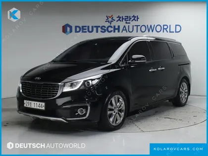 KIA CARNIVAL 9-SEATER NOBLESSE