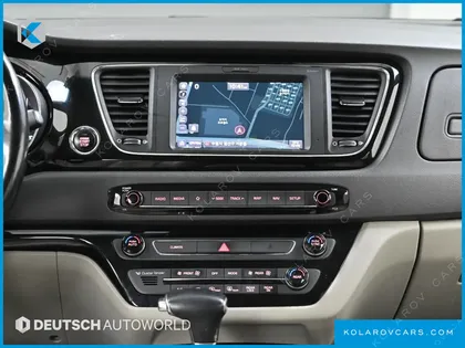KIA CARNIVAL 9-SEATER NOBLESSE