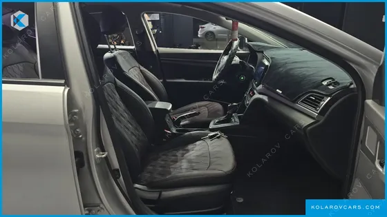 HYUNDAI ELANTRA (AVANTE) 1.6 GDI STYLE