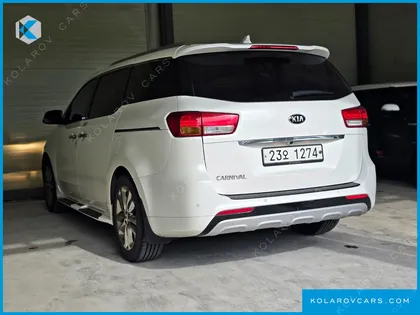 KIA CARNIVAL 9-SEATER PRESTIGE