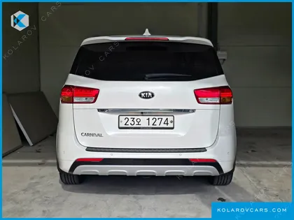 KIA CARNIVAL 9-SEATER PRESTIGE