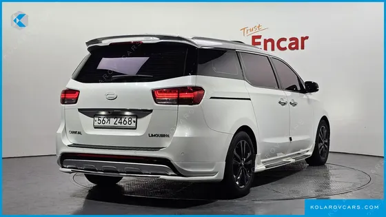 KIA CARNIVAL 7-SEATER LIMOUSINE