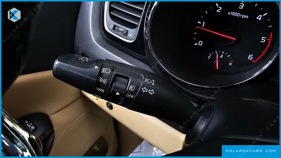 KIA CARNIVAL 7-SEATER LIMOUSINE