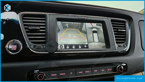 KIA CARNIVAL 7-SEATER LIMOUSINE