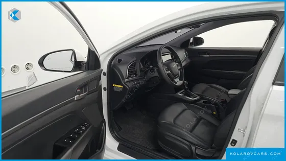 HYUNDAI ELANTRA (AVANTE) 1.6 GDI VALUE PLUS