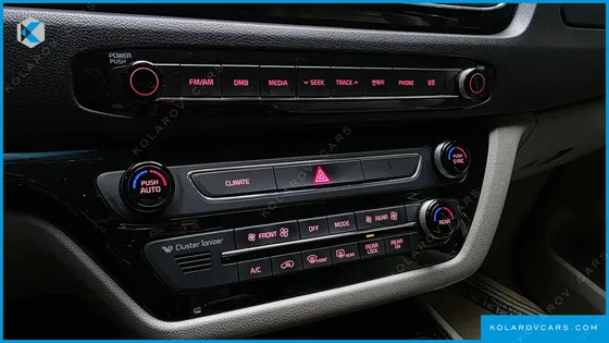 KIA CARNIVAL 9-SEATER PRESTIGE