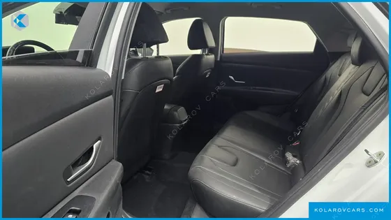 HYUNDAI ELANTRA (AVANTE) 1.6