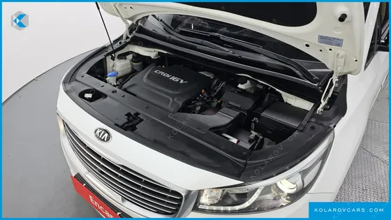 KIA CARNIVAL 9-SEATER HI-LIMOUSINE