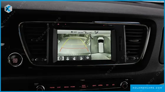 KIA CARNIVAL 9-SEATER HI-LIMOUSINE