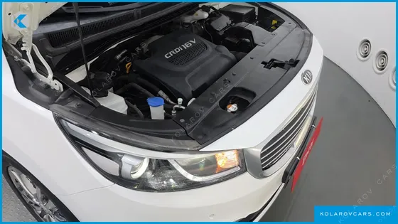 KIA CARNIVAL 9-SEATER NOBLESSE